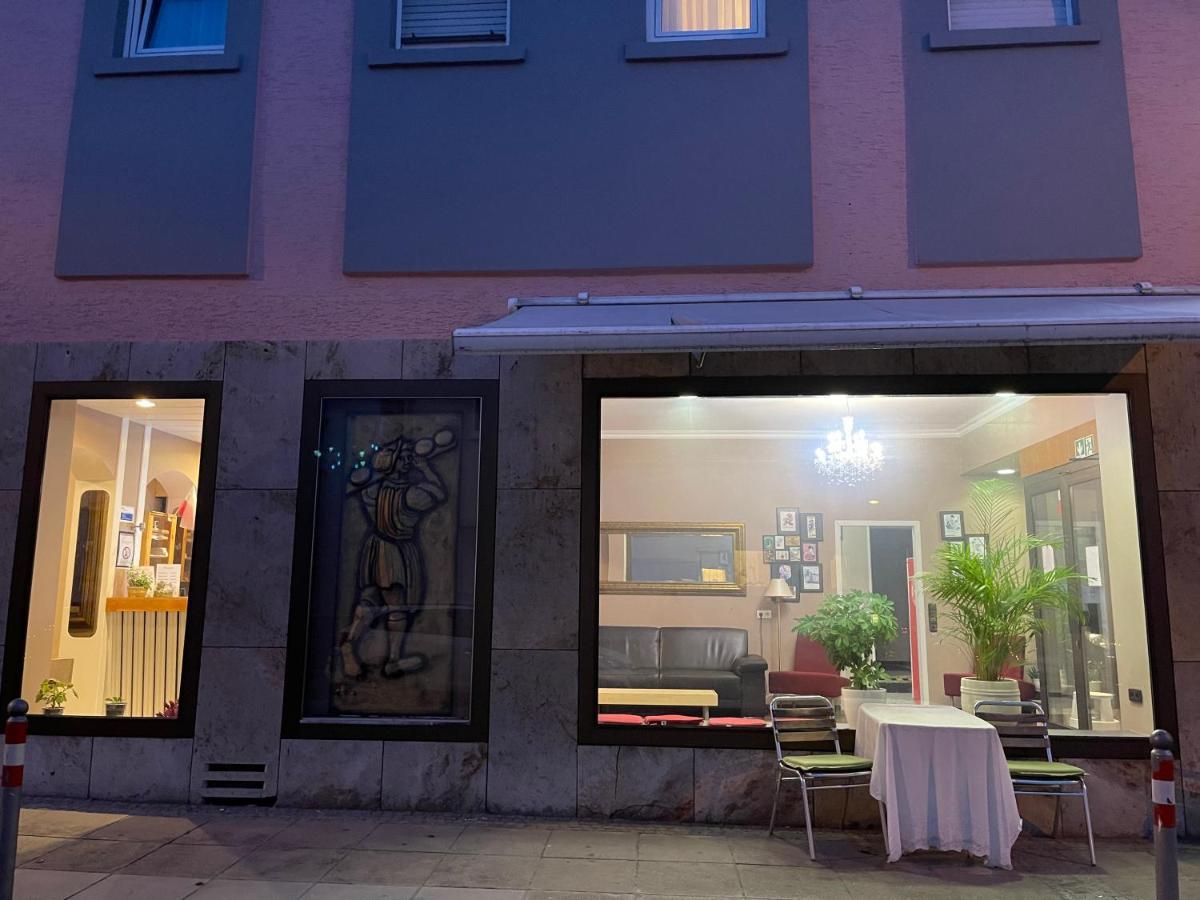 Hafner Hotel- Apartment -Self Check-In 24H สตุตการ์ต ภายนอก รูปภาพ