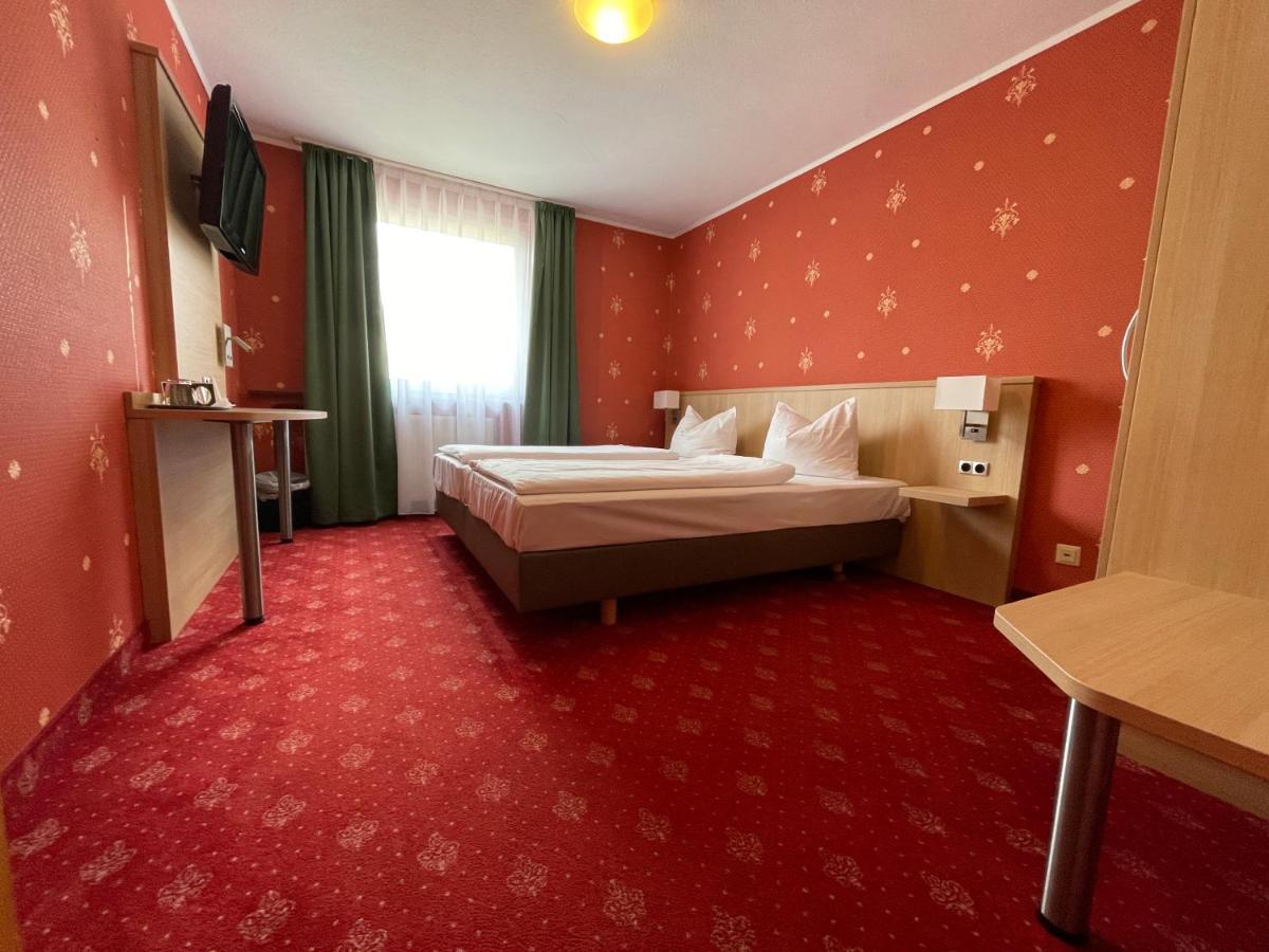 Hafner Hotel- Apartment -Self Check-In 24H สตุตการ์ต ภายนอก รูปภาพ