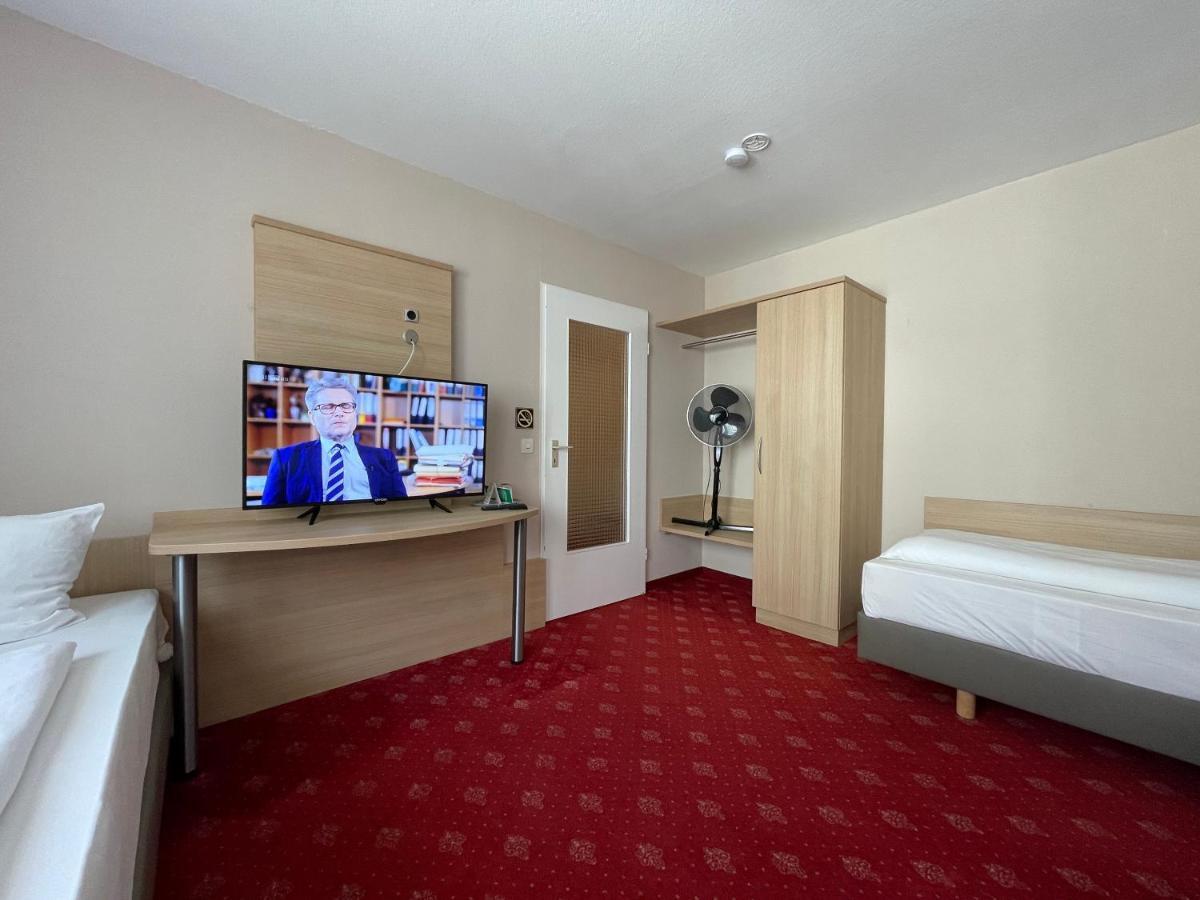 Hafner Hotel- Apartment -Self Check-In 24H สตุตการ์ต ภายนอก รูปภาพ
