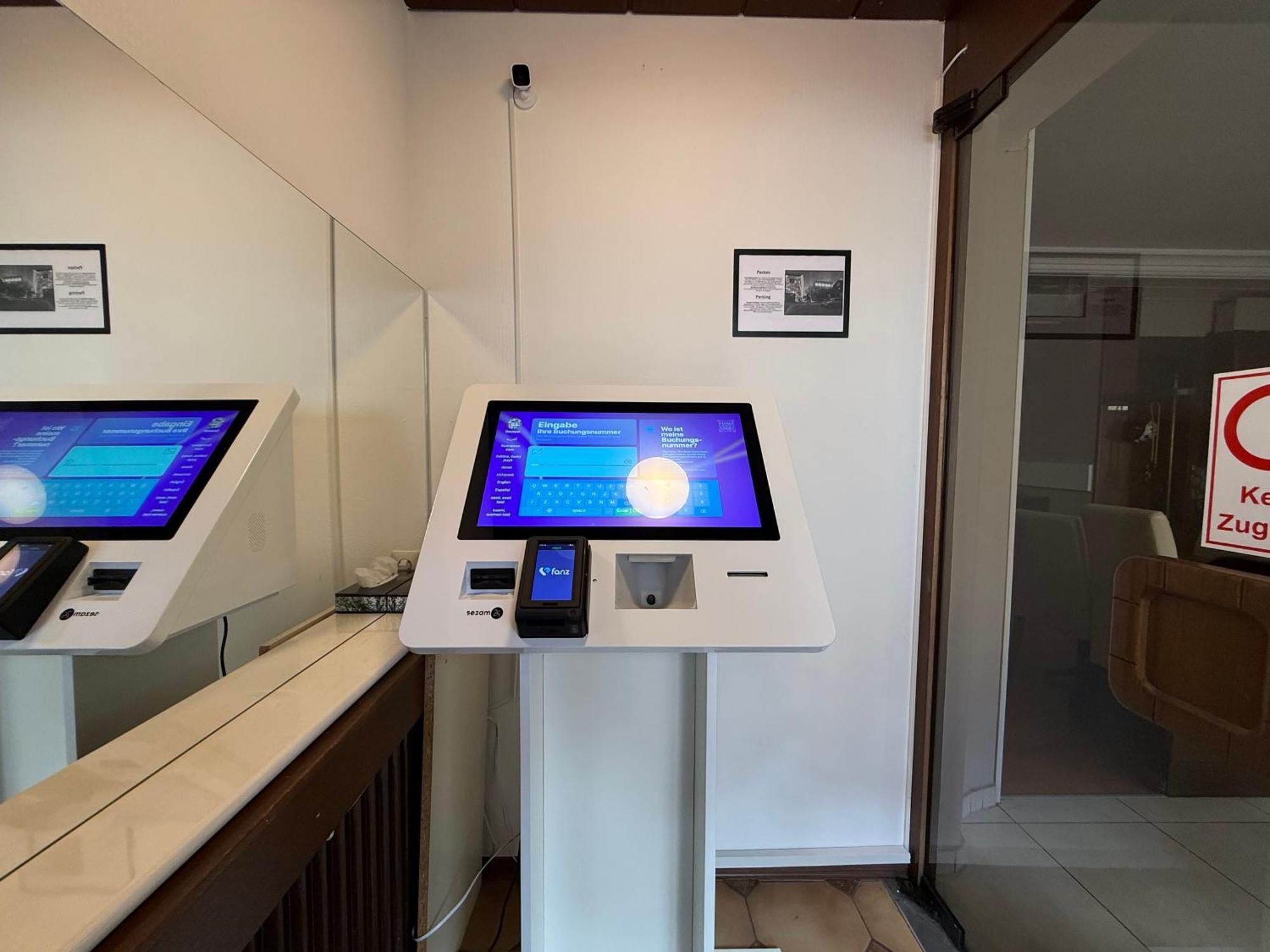 Hafner Hotel- Apartment -Self Check-In 24H สตุตการ์ต ภายนอก รูปภาพ